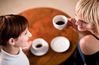 chat_coffee_crop380w